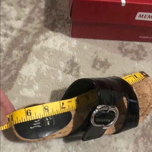 SOLD Impo sandals - Picture 9 of 13